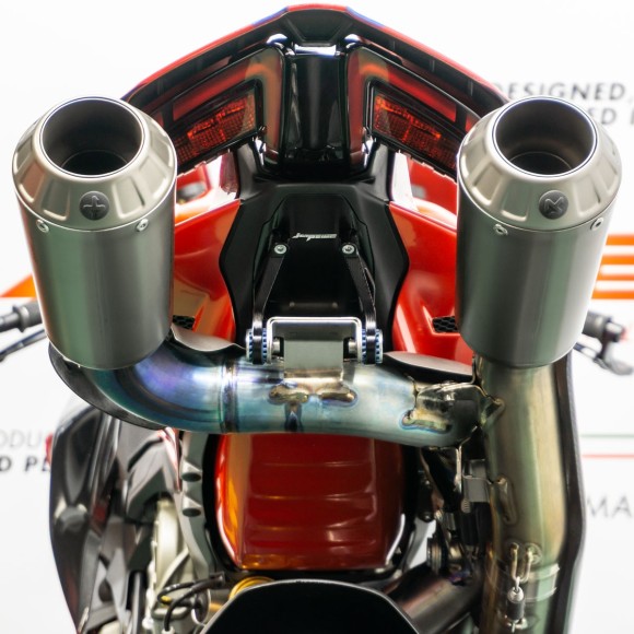 Kit Kennzeichenhalter-Entfernungsabdeckung + Akrapovič Auspuffhalter für Ducati Panigale V4